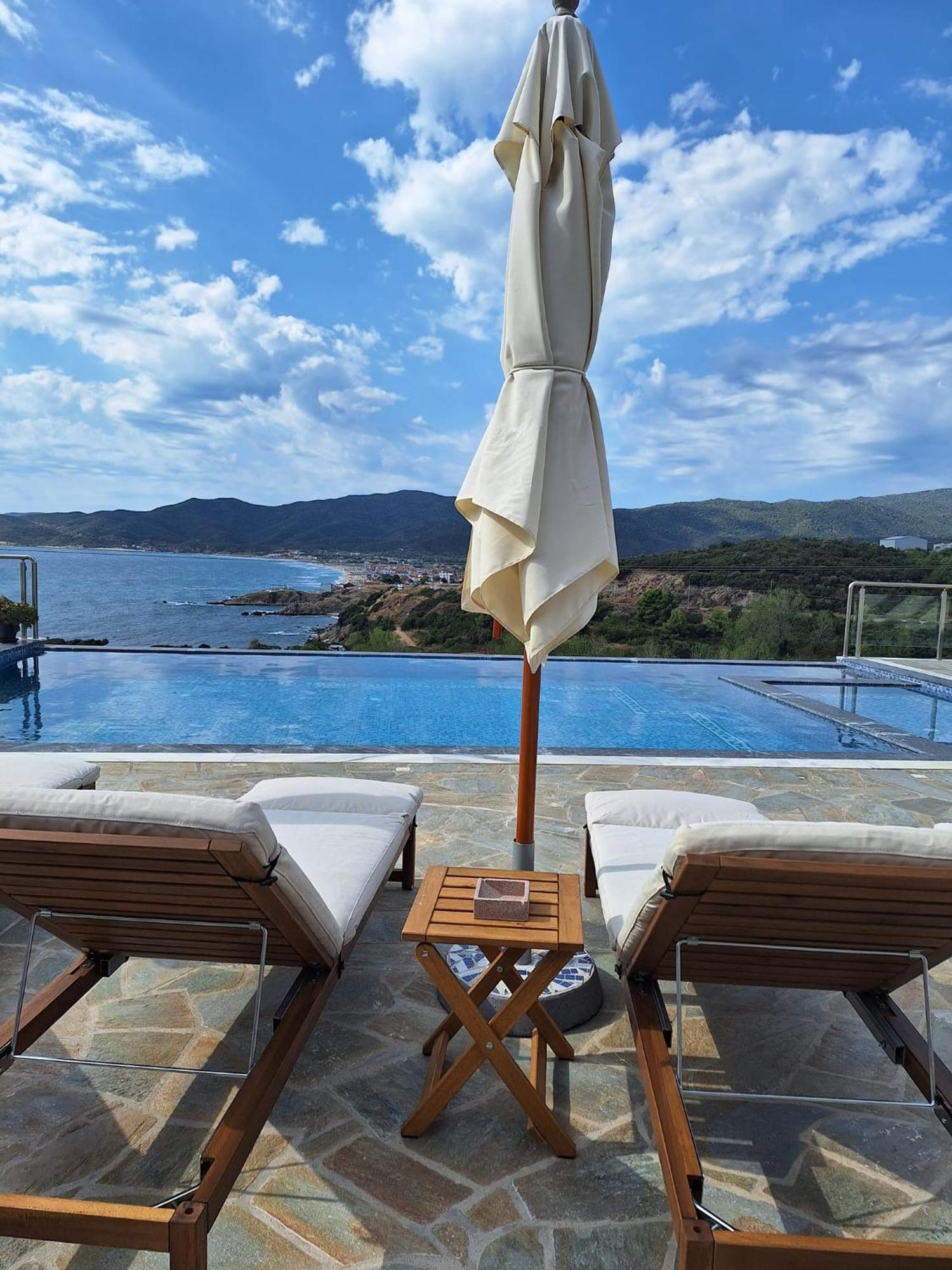 Sarti Thea Hotel Bagian luar foto
